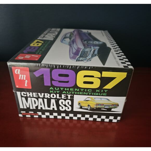 AMT 1967 Chevy Impala SS Model - Picture 4 of 8
